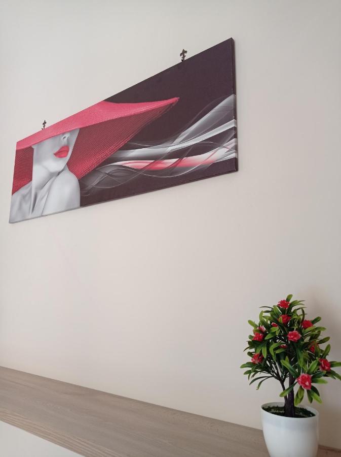 Bed and Breakfast Essenza Di Napoli Екстер'єр фото