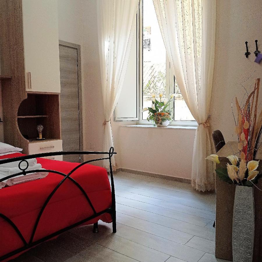 Bed and Breakfast Essenza Di Napoli Екстер'єр фото